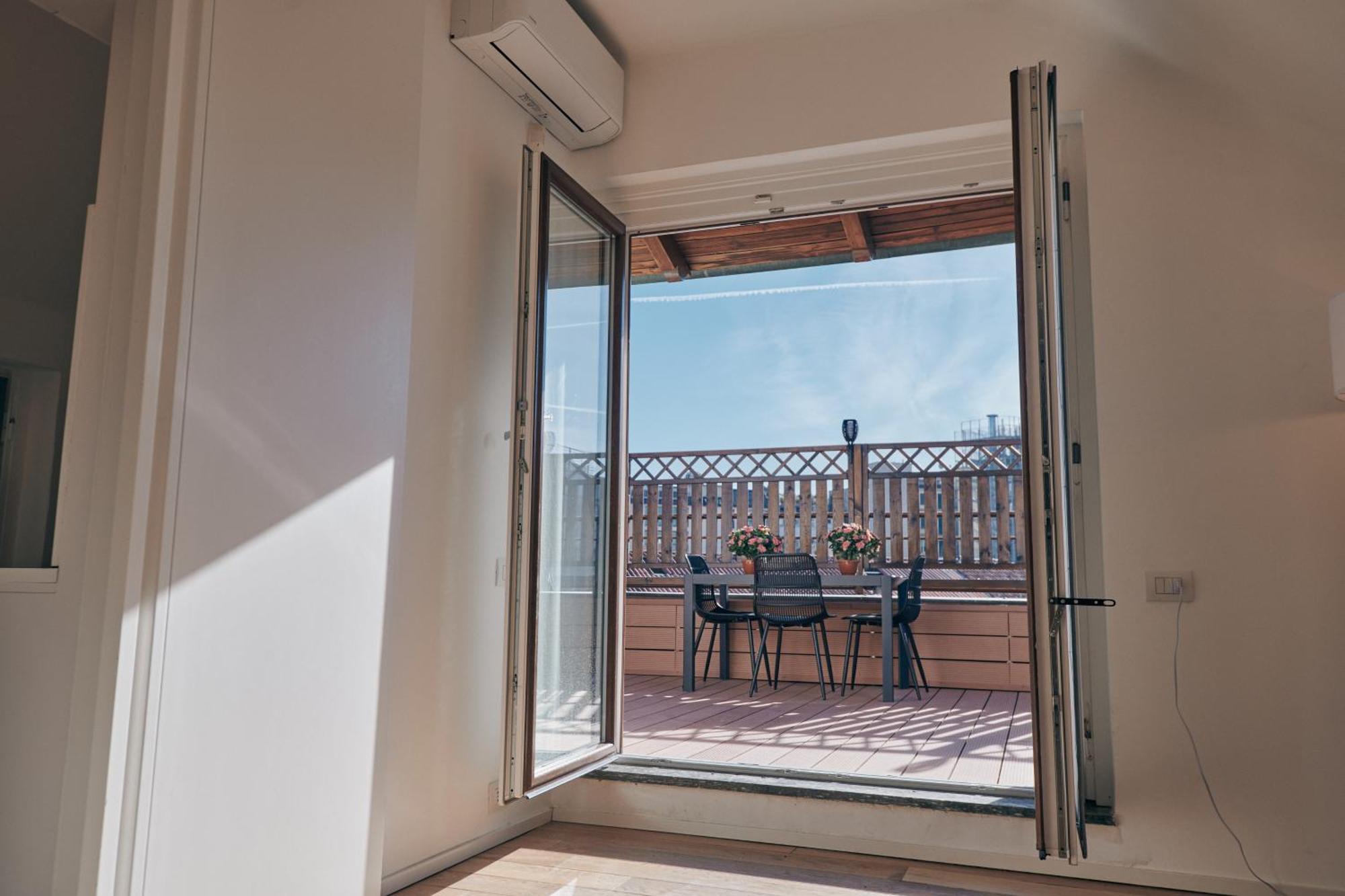 Sant'Andrea Penthouse By Montenapoleone Living ميلان المظهر الخارجي الصورة